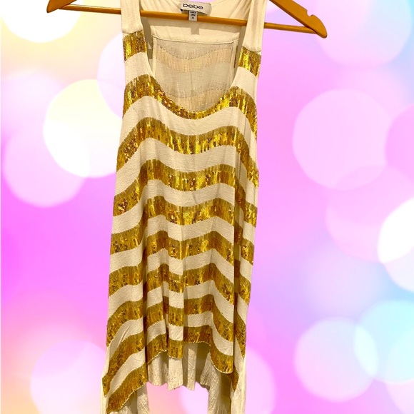 Bebe stylin tank top-bundle and save big! Colour not so gold in real life. - Picture 3 of 5